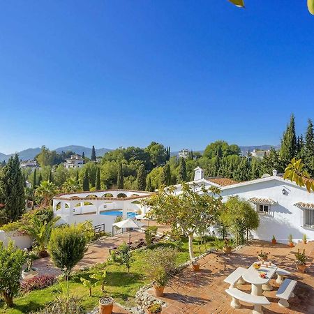 Private Heated Pool, Jacuzzi & 1225M2 Garden In Villa Cipreses Frigiliana Eksteriør bilde
