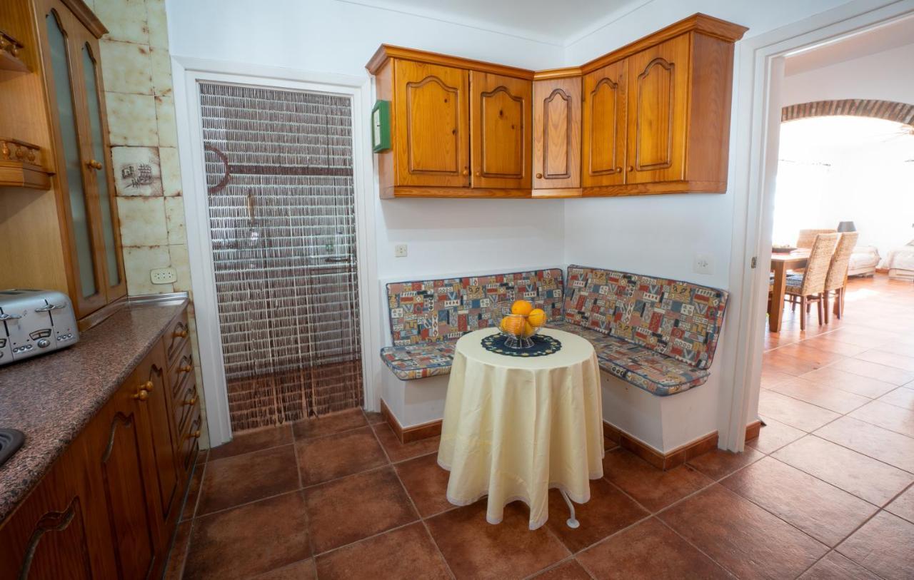 Private Heated Pool, Jacuzzi & 1225M2 Garden In Villa Cipreses Frigiliana Eksteriør bilde